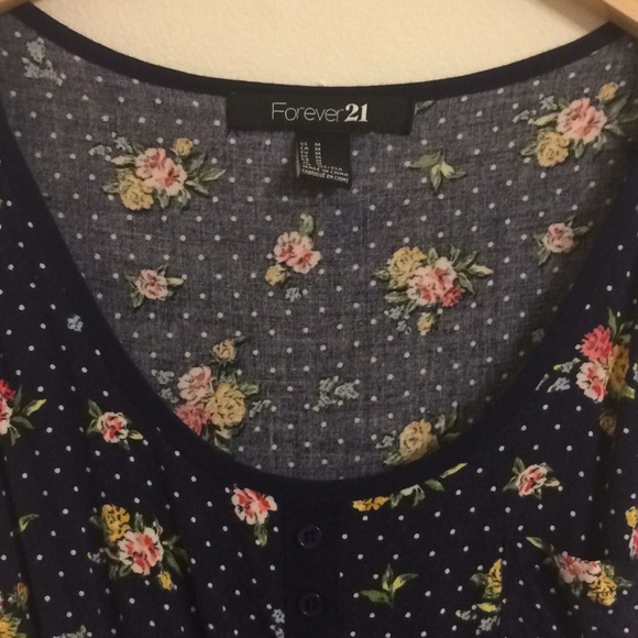 LAST CHANCE Navy Floral Dress - Picture 3 of 6